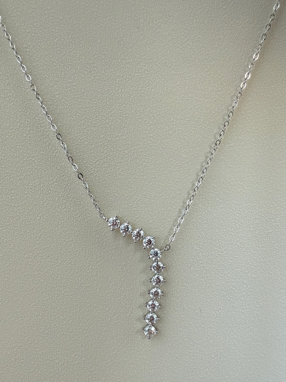 S925 1.1ctw Y Shape 3mm Moissanite Diamond Pendant Necklace